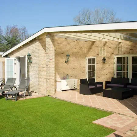 Bungalow Between Amsterdam And Haarlem With Sauna Vijfhuizen Exterior photo